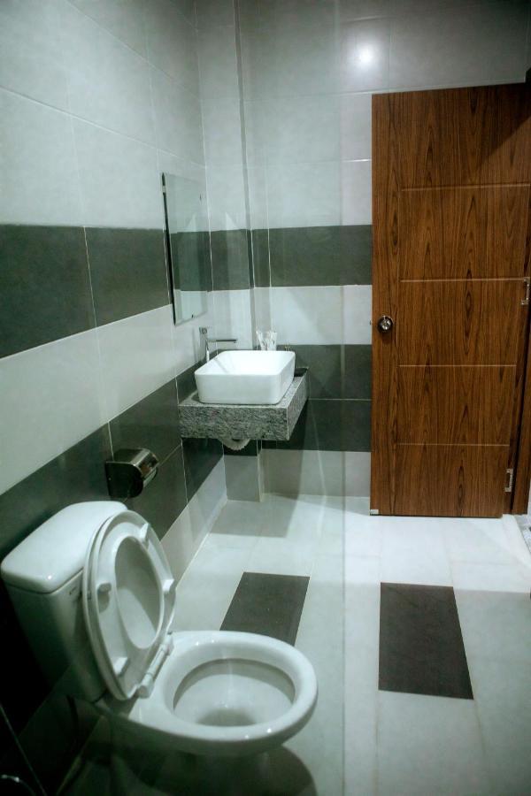Truong Phuc Vinh Hotel Phan Thiet Bagian luar foto